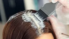 Com que frequência pode pintar o cabelo sem o danificar?